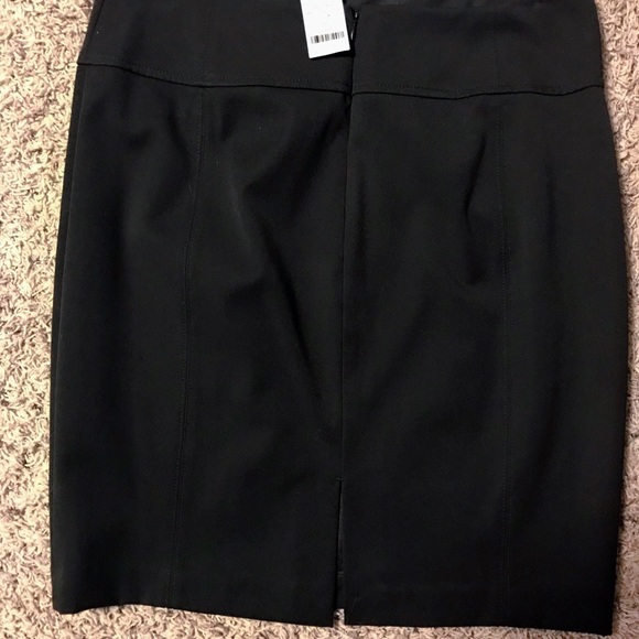 Black Express pencil skirt - Picture 3 of 3